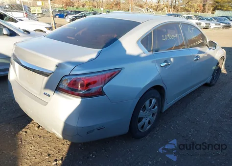 2014 Nissan Altima 2.5 S z USA, uszkodzony, nr VIN 1N4AL3AP0EN252100